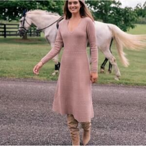 Gal Meets Glam Dusty Rose Knit V‑Neck Midi Dress
